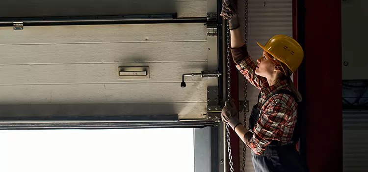 Addressing Common Garage Door Stoppage Issues in Santee, CA